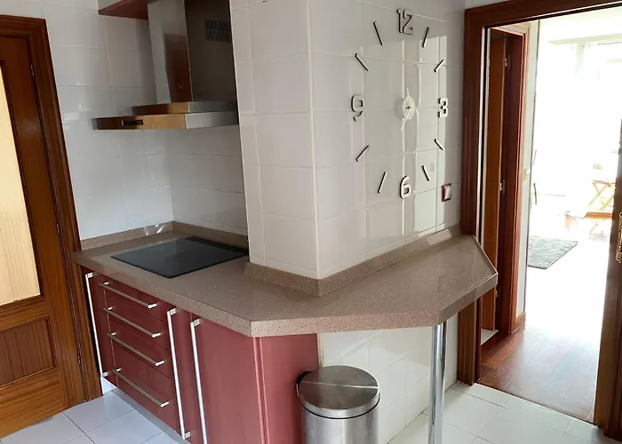 Pisazo Con Vistas Y Garaje Privado Maliaño